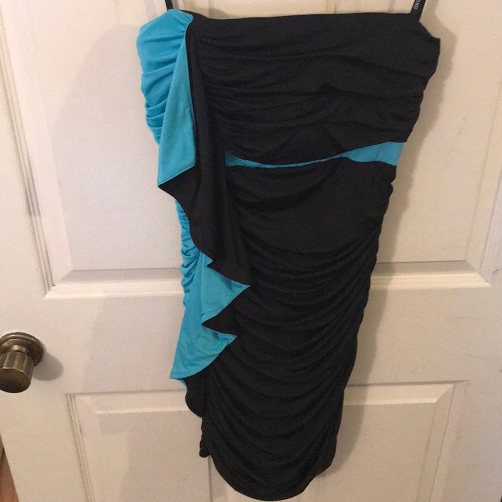 Black snow coming dress